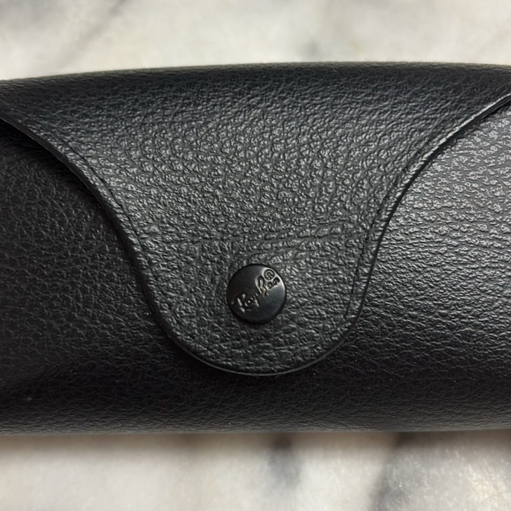 Ray-Ban Black Sunglasses Case - Picture 3 of 5